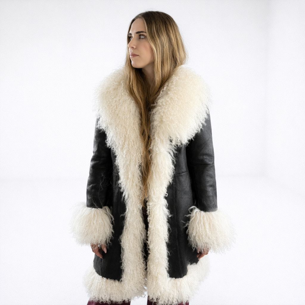 Lamb Fur Long Coat - Mamma Reykjavík