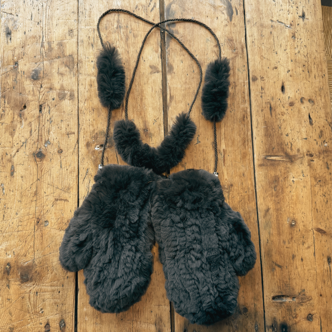 Rabbit Fur Gloves - Mamma Reykjavík