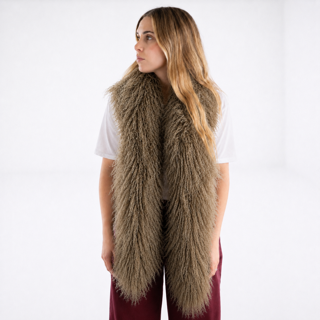 Lamb Fur Scarf - Mamma Reykjavík