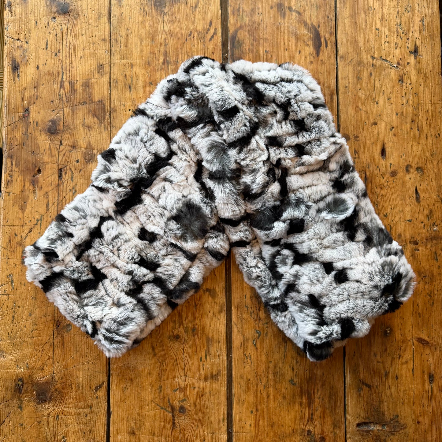 Long Rabbit Scarf - Mamma Reykjavík