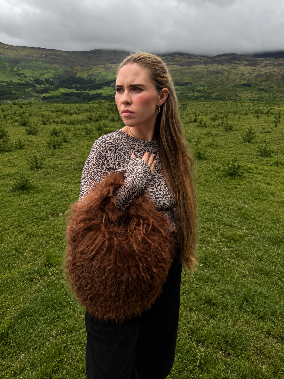 Lamb Fur Handbag Fur Handle - Mamma Reykjavík