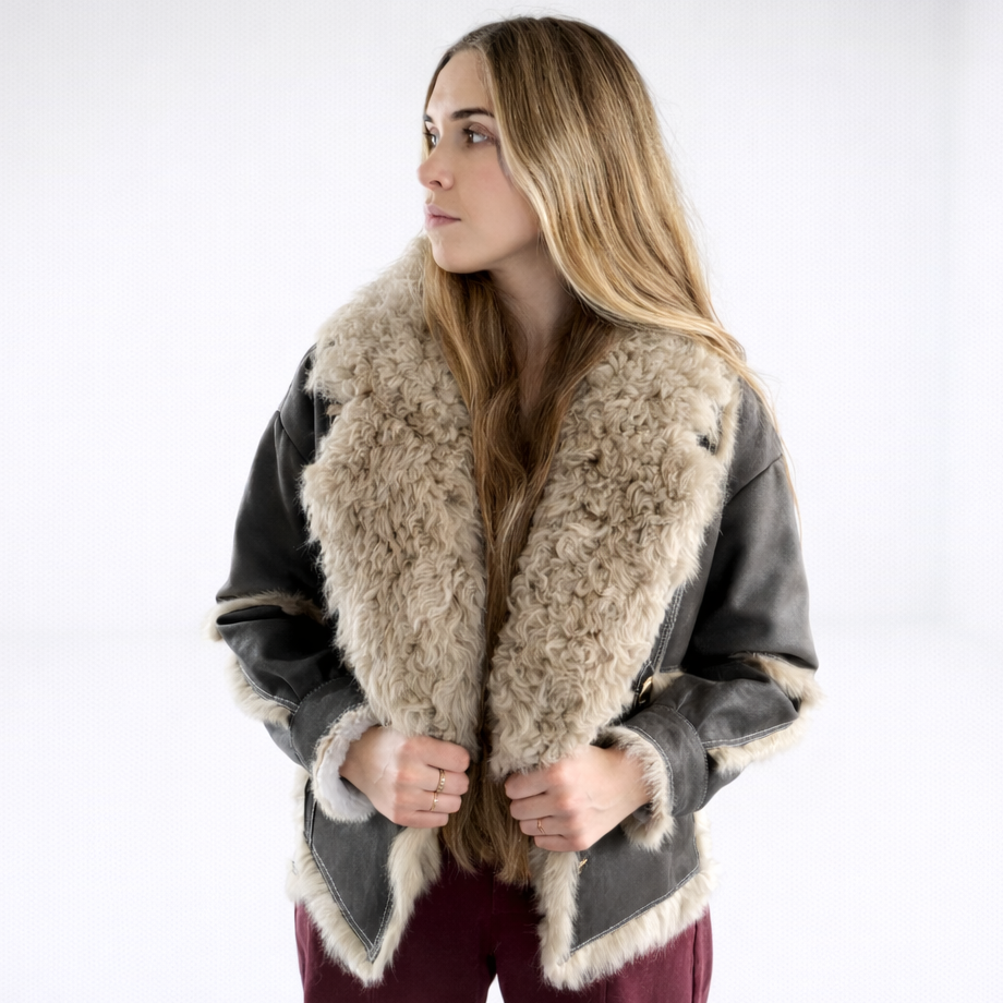 Lamb Shearling Coat - Mamma Reykjavík